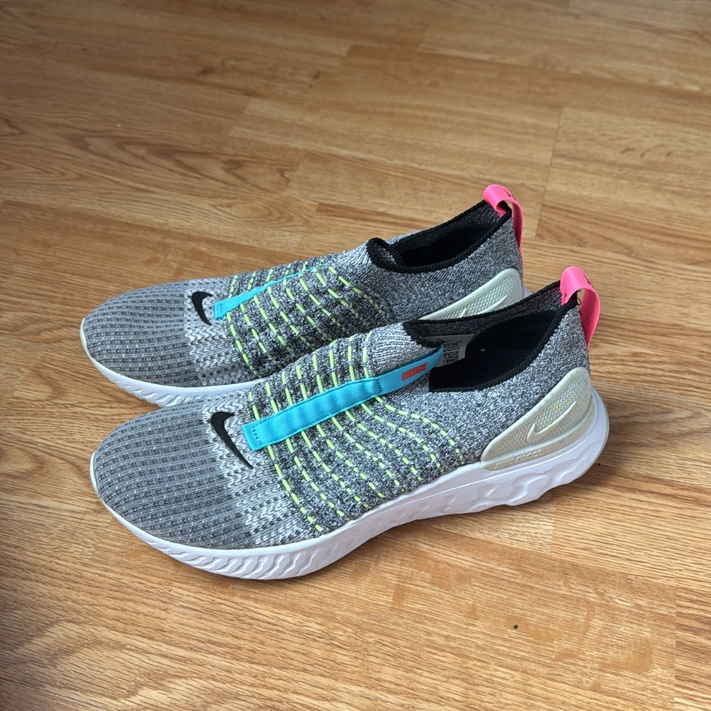 Women’s Nikes